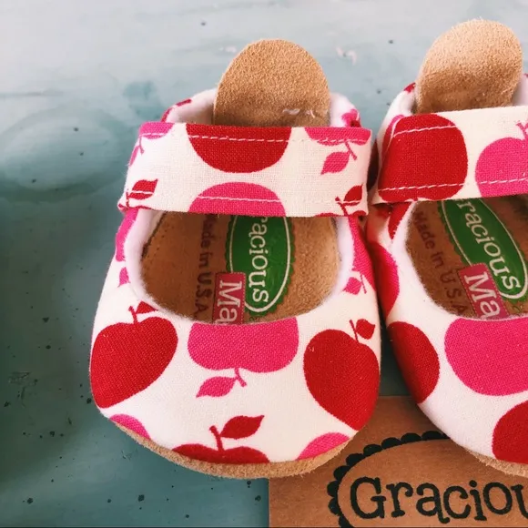 👶 Bundle Size 1 Gracious May Baby Girl Shoes Pink