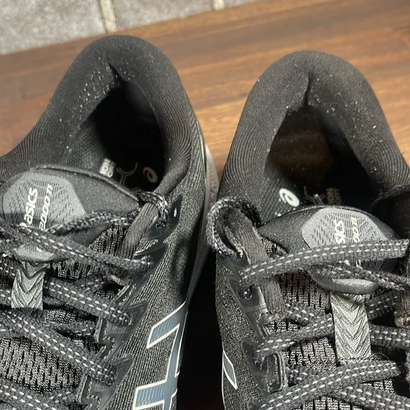 11 Wide width men’s sneakers ASICS GT 2000 - 11