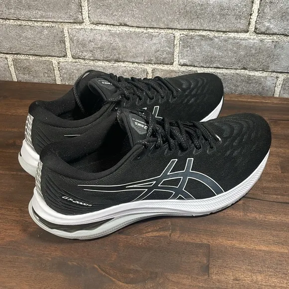 11 Wide width men’s sneakers ASICS GT 2000 - 11
