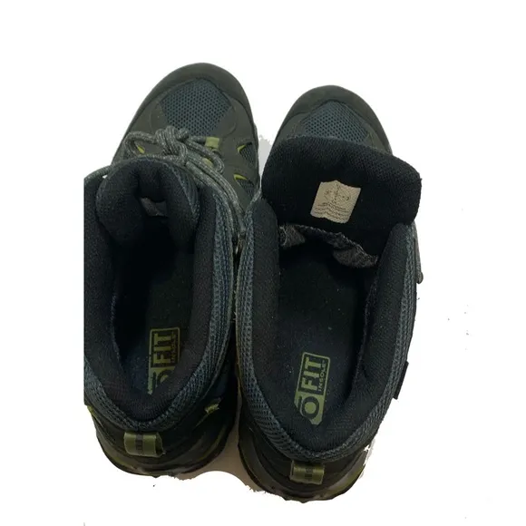12 / Oboz Sawtooth Mid Waterproof Olive Green Hiking Boots