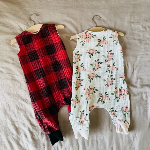 2 Little Unicorn Muslin Rompers