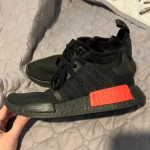 2020 NMD_R1 'Solar Red'