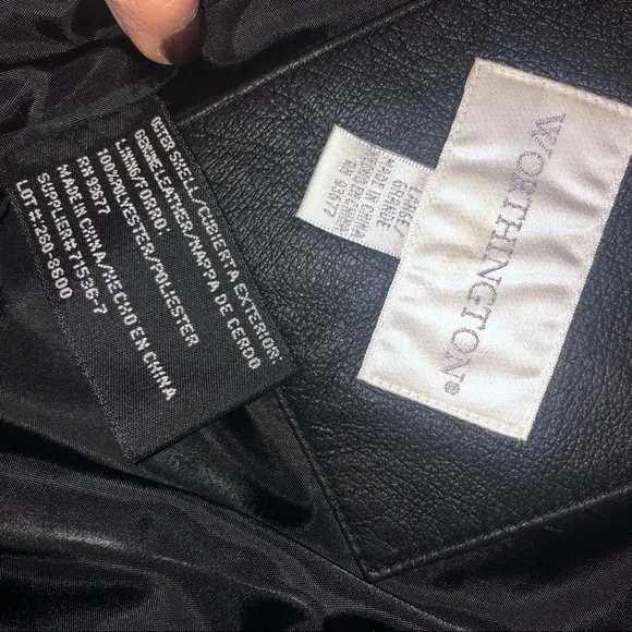 A STAPLE✨Worthington Woman’s Black Leather Belted Jacket😍 NWOT