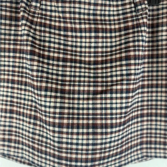 Abercrombie &amp; Fitch Plaid Skort with Inner Shorts | Size M
