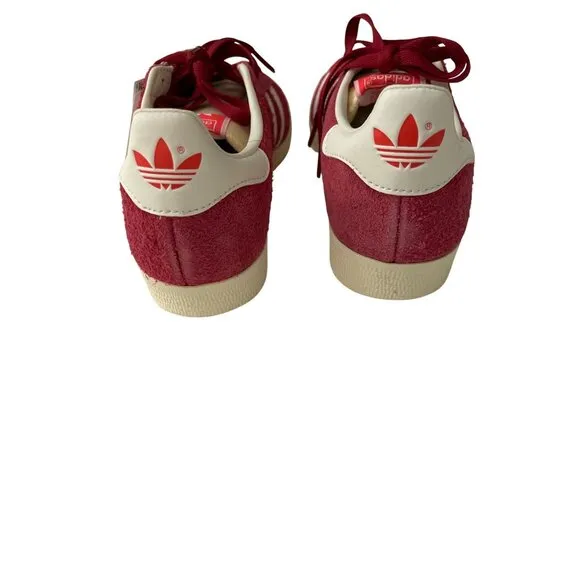 Adidas Gazelle Suede Burgundy Tennis Shoe Sneakers M 6.5 / W 7.5 8 NEW