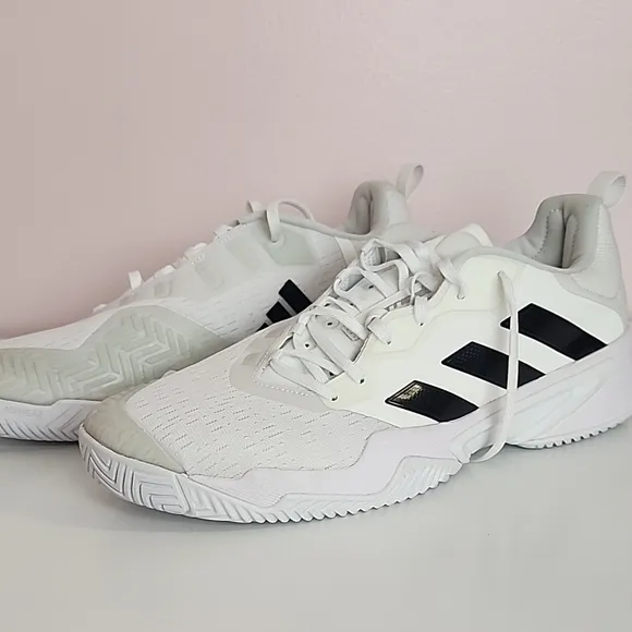 Adidas Mens Barricade Tennis Shoes, size 13, White and Black