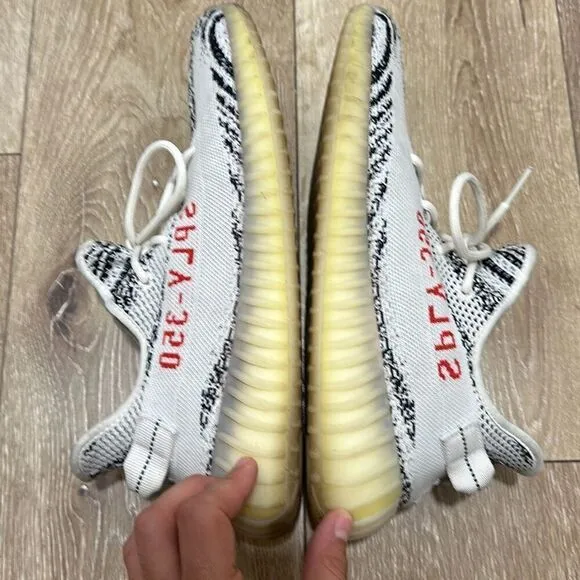 Adidas Mens Zebra Yeezy Boost 350 V2 Trainers Athletic Sneaker Shoes Size 11.5