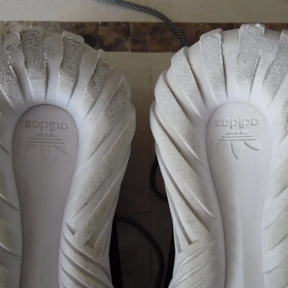 ADIDAS tubular mens shoes size 10 super comfortable btw