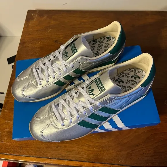 ADIDAS Women's Country OG Silver Shoes