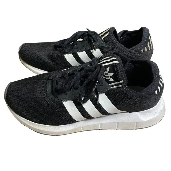 Adidas Women's Originals Swift Run X Running Training Athletic Shoes Size 9