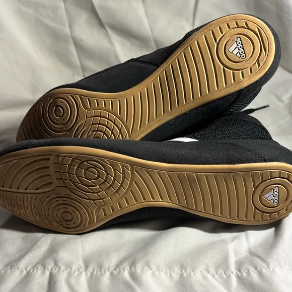 Adidas wrestling HVC 2 wrestling shoes size 11