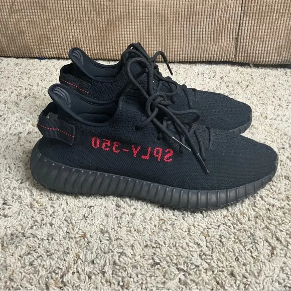 Adidas Yeezy Boost 350 V2 Sneakers men’s Size 10