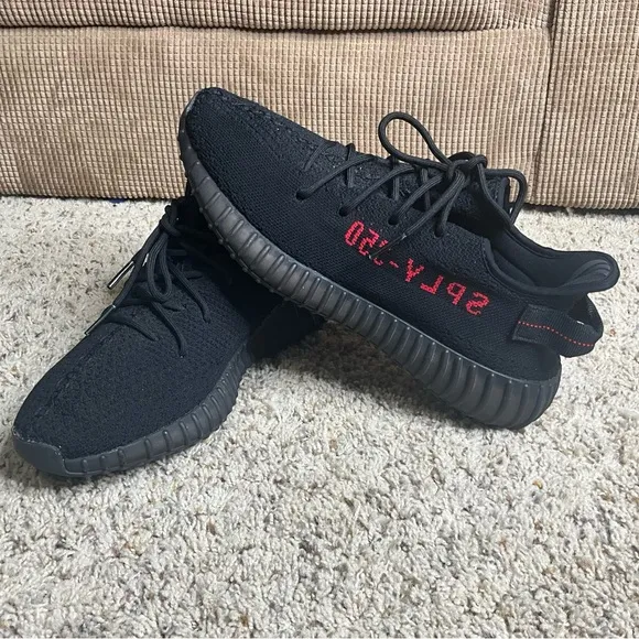 Adidas Yeezy Boost 350 V2 Sneakers men’s Size 10