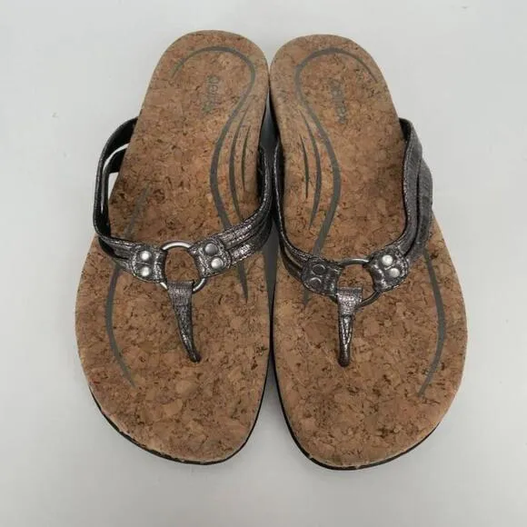 Aetrex Taylor Metallic Leather Cork Footbed Casual Thong Sandals Pewter Gray 6