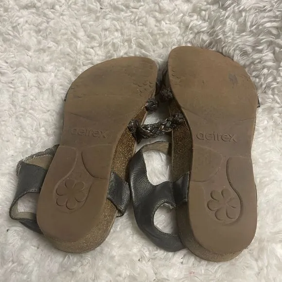 Aetrex Jillian Braided Quarter Strap Metallic Gray Leather sandals SZ7.