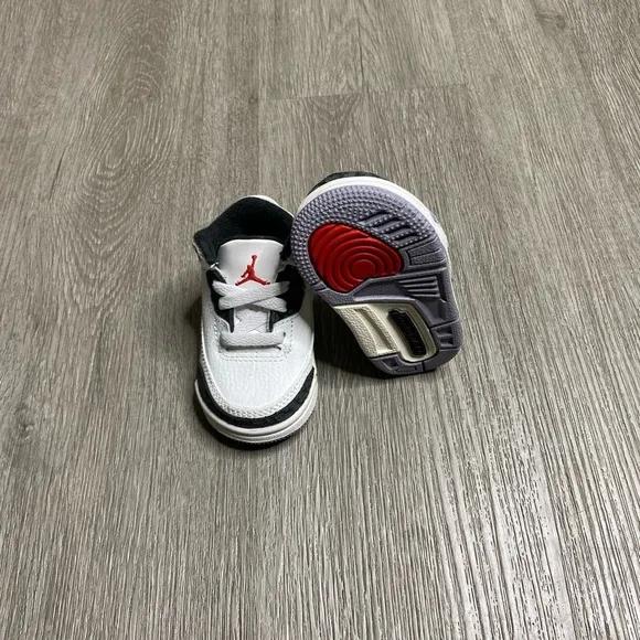 Air Jordan 3 Retro Cement Grey TD Shoe Size 2c C Gray DM0968-106 NWT