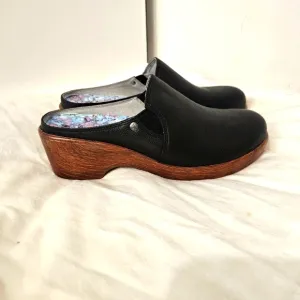 ALEGRIA Sereniti Obsidian Comfortable Wedge Leather Clogs Size 37/US 7-7.5 EUC