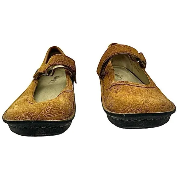 Alegria Womens  Comfortable Mules Clogs Strap Size 36 US 5.5 Pre-Owned Tan