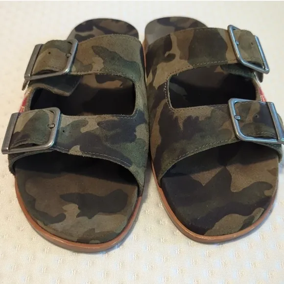 &quot;Johnny Was&quot; Leather Embroidered Camo Sandals NWOB