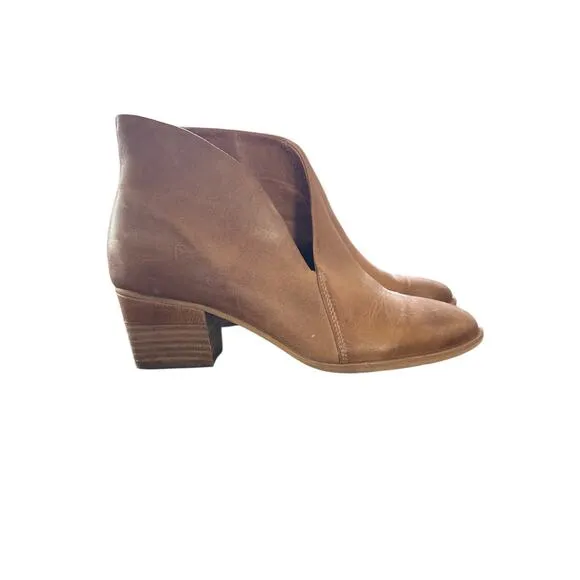 Antelope Women’s 608 Open Cut Bootie in Taupe Size 41
