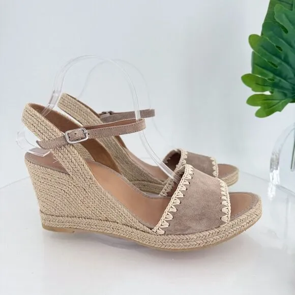 Aquatalia Jiliana Suede Stitch Wedge Espadrille Sandals Size 11 Waterproof Tan