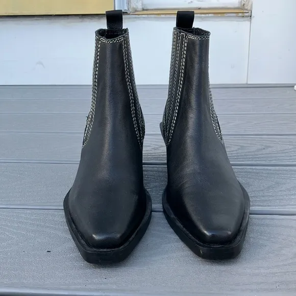 ASRA Western Leather Ankle Boots Black Size 7 NWOT