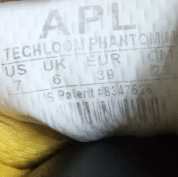 Athletic Propulsion Labs Techloom Yellow Running Shoes 7M (Wo.8½)