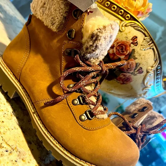Avellini Genuine leather boots