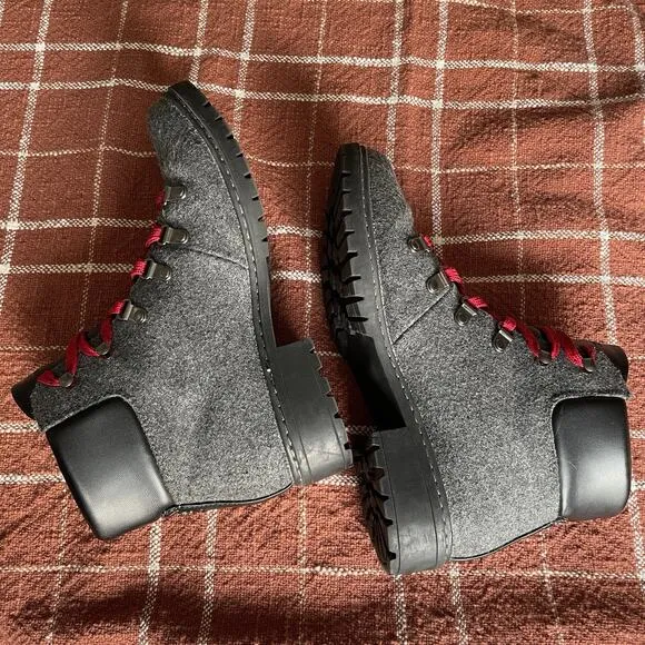 Bass Aubrey Hiking Combat Boots 8 Felt Lace Up Rustic Outdoor Country Farmcore