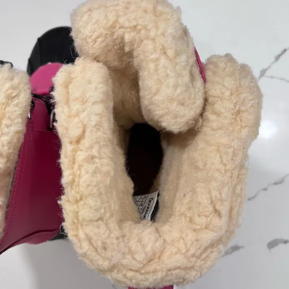 BearPaw | Girls Leather Pink Faux Fur Winter Snow Boots Size 5