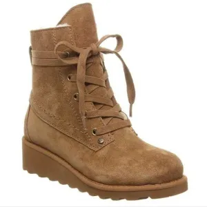 BEARPAW Krista Youth Boots in Hickory Size 3