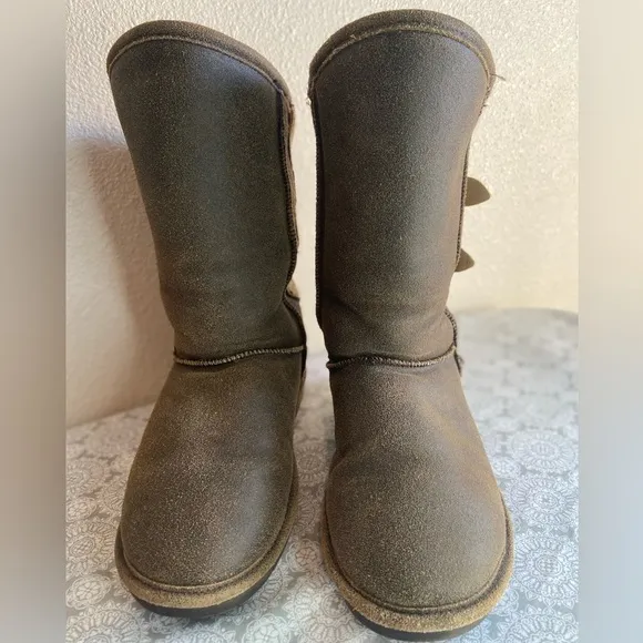 BearPaw~Warm~Cozy~Chestnut~Distressed~Suede Leather~Winter~Slip-On Boots~Size 9