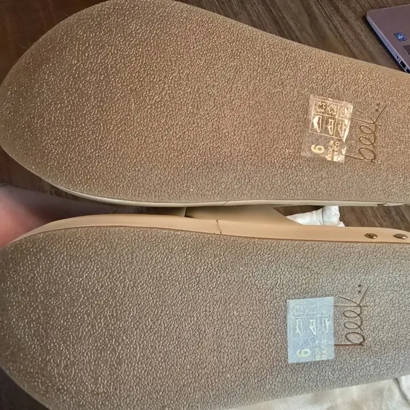 Beek Cream Slide Sandals Size 6 NWOT