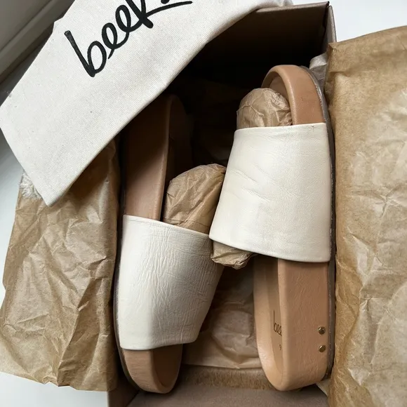 Beek Pelican Sandal in Egg Shell color with Handcrafted Leather