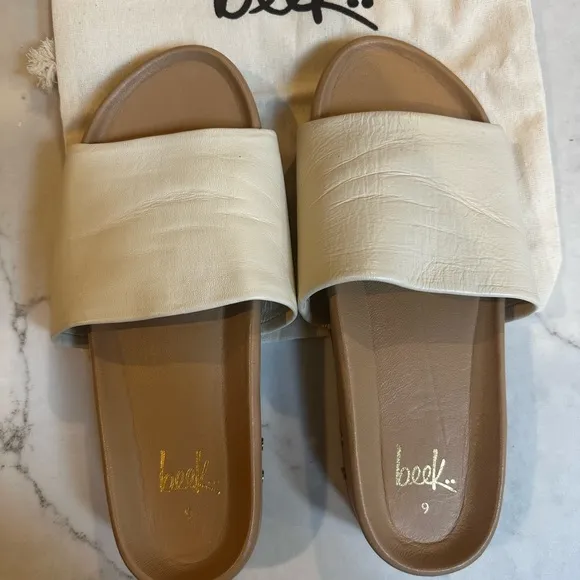 Beek Pelican Sandal in Egg Shell color with Handcrafted Leather
