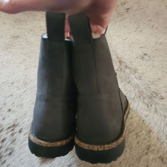 Birkenstock Bryson Women's Shearling Waxy Nubuck Leather Boots in Graphite NEW