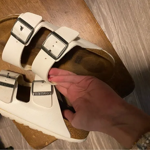 Birkenstock Cream Sandals