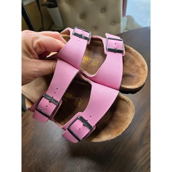 Birkenstock Girl Kids Pink Fuschia Suede Soft Footbed Sandals Size 34 US 2.5
