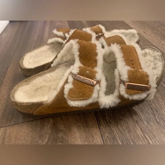 Birkenstock Shearling Lined Sandals - Brown and White
