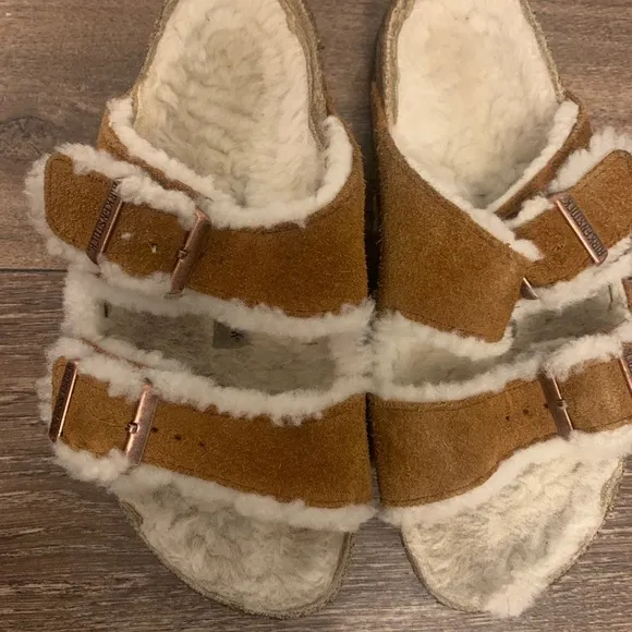 Birkenstock Shearling Lined Sandals - Brown and White