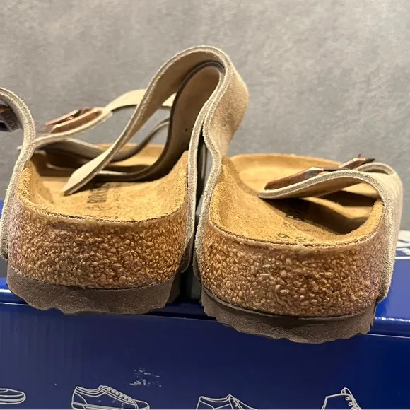 Birkenstock Women’s Arizona Sandals Suede Taupe size 8 US 39 EU