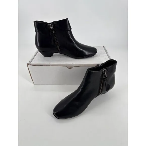 Black Leather Ankle Boots With Side Zipper