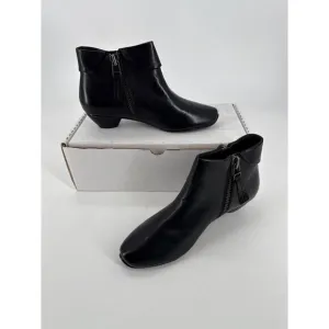 Black Leather Ankle Boots With Side Zipper
