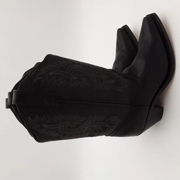 Black Western Leather Boots women 8M Festival rodeo casual event cowgirl Y2K