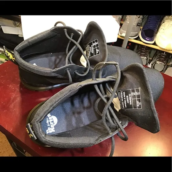 BONNY POLY CASUAL BOOTS, RARE SIZE. Like New.