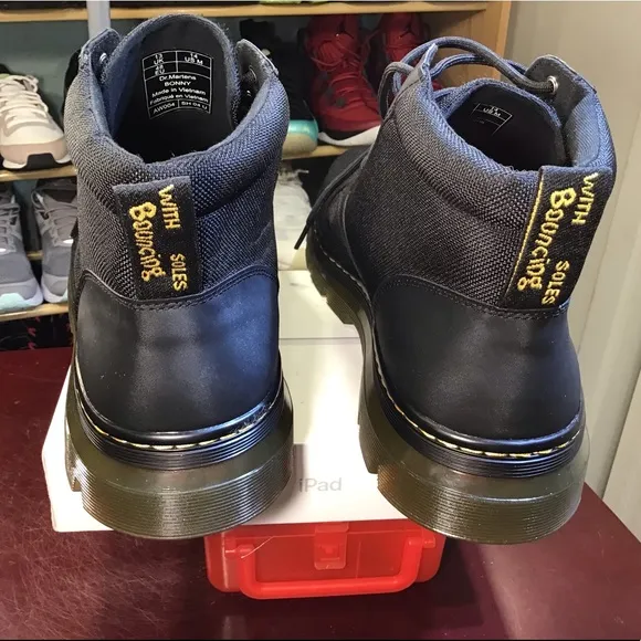 BONNY POLY CASUAL BOOTS, RARE SIZE. Like New.