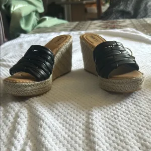 Born Black Wedge Sandals with Braided Leather NWT