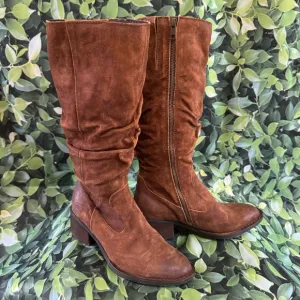Born Mid-Calf Slouch Boots Women’s 7.5 Rust Distressed Suede Leather &amp; zipper.