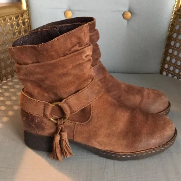 Born Ouvea brown suede distressed zip ankle boots tassel western cowgirl country