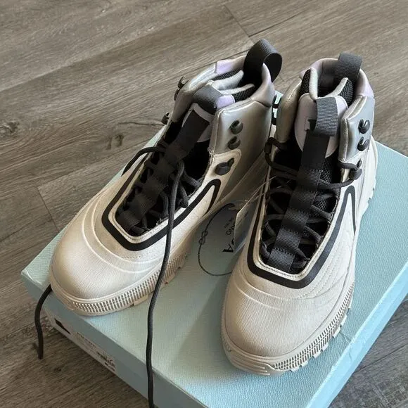 Brand New adidas by Stella McCartney ASMC x TERREX Hiking Boots in Sand